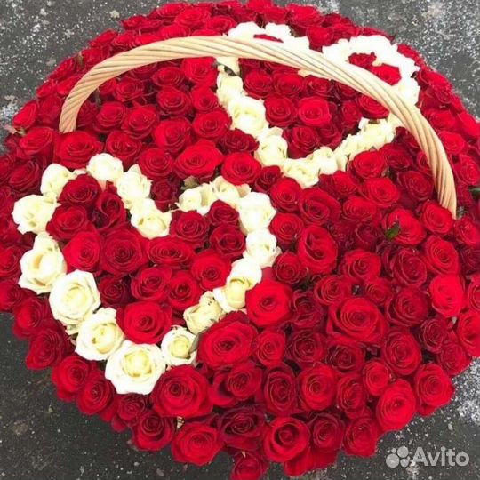 Розы 101 шт в виде Сердца с Доставкой