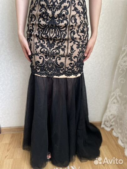 Вечернее платье