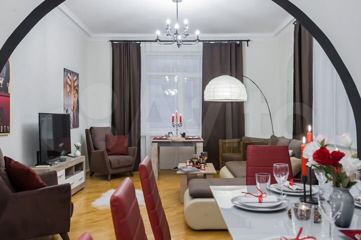 5-к. квартира, 135 м², 6/8 эт.