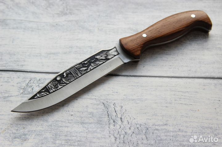 Нож туристический