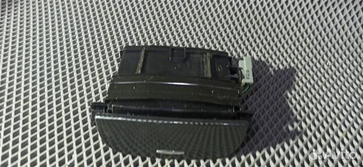 Бардачок малый в сборе hyundai Santa Fe 2 рест