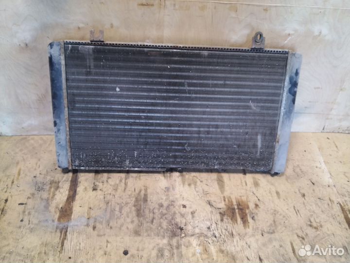 Радиатор охлаждения Лада Калина
