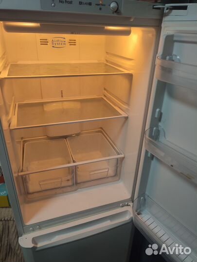 Холодильник бу Индезит