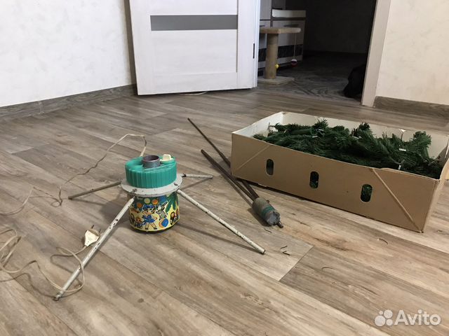 Ель искуственная с подставкой СССР