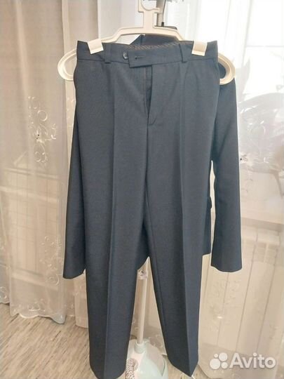 Костюм школьный