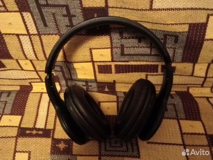 Беспроводные bluetooth наушники накладные