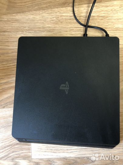 Ps4 slim