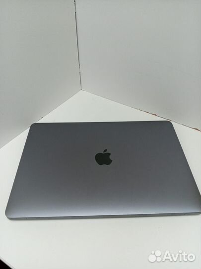 Macbook pro 13 2020 M1 (км-69)