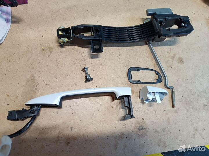 Ручка левая передняя двери Mazda cx5