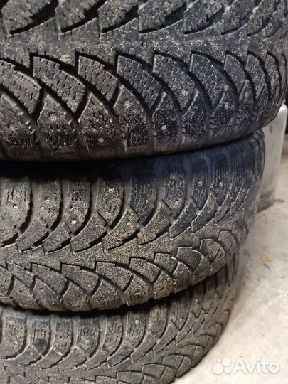 Nokian Tyres Hakkapeliitta 4 215/60 R16 95T