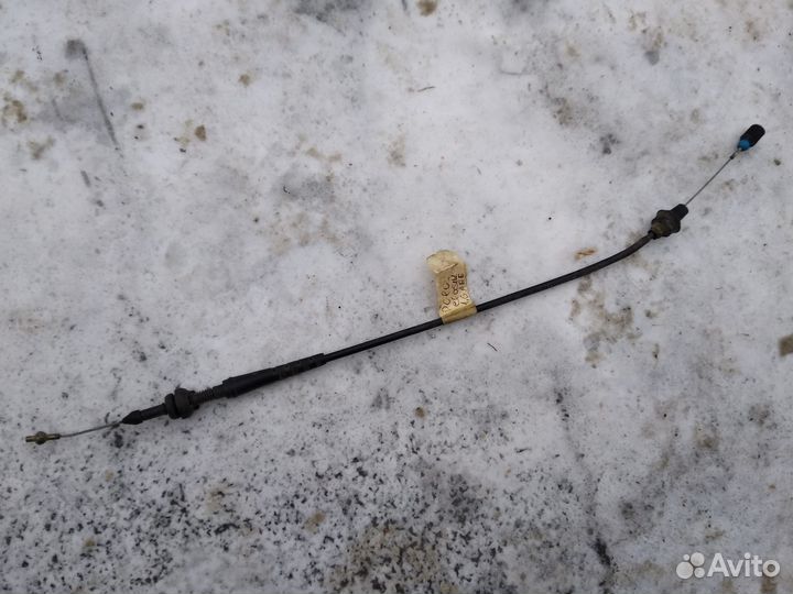 Трос педали газа / акселератора VW Поло Классик