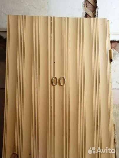 Дверь деревянная бу