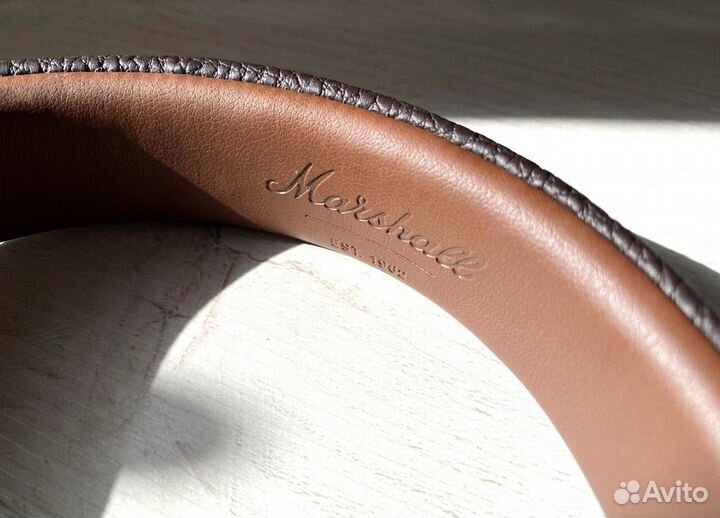 Беспроводные наушники Marshall