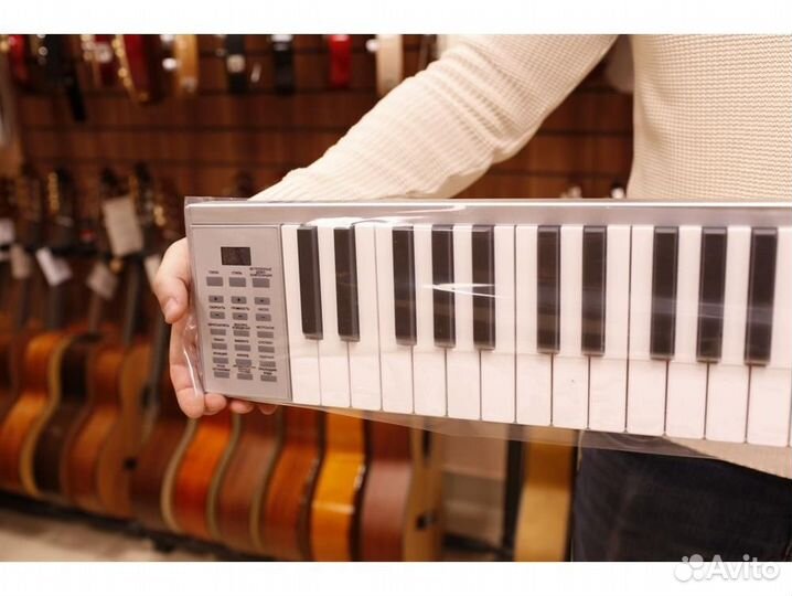 Jonson&Co JC-118 silver - синтезатор с чехлом