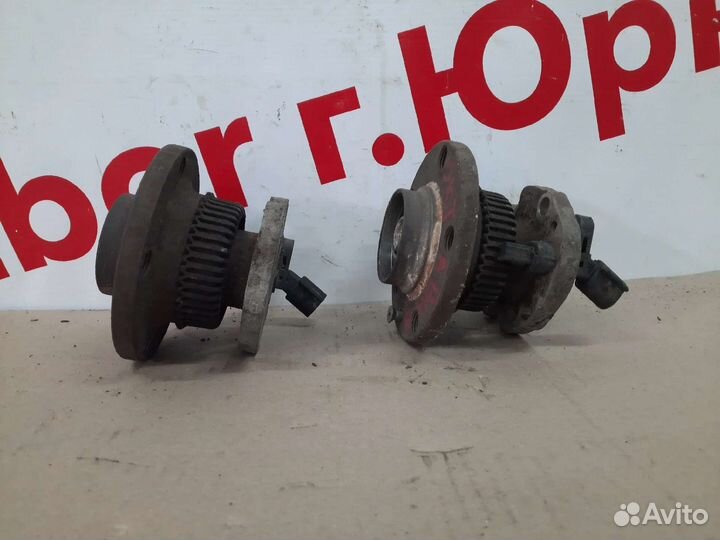 Ступица задняя Skoda Octavia A4 Volkswagen Golf 4
