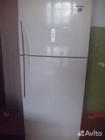 Холодильник Samsung No Frost RT57eanb