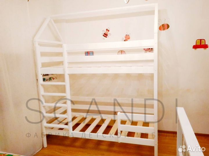 Двухъярусная кровать