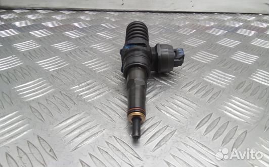 Форсунка дизельная volkswagen passat B5 (ODN04AL03)