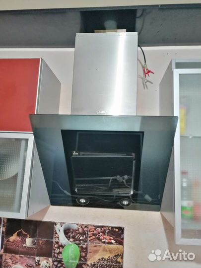 Наклонная вытяжка для кухни бу