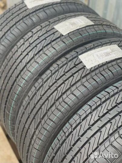 Triangle TR978 215/60 R16 95H