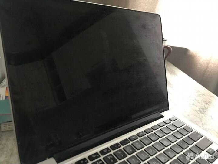 MacBook Pro (Retina, 13-inch, Early 2015)