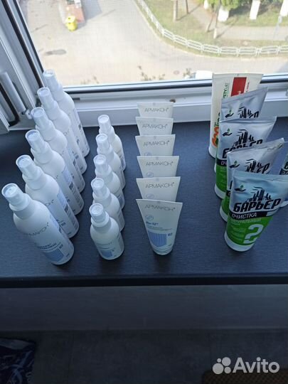 Дэ-12 для защиты кожи от производственх загрязнени