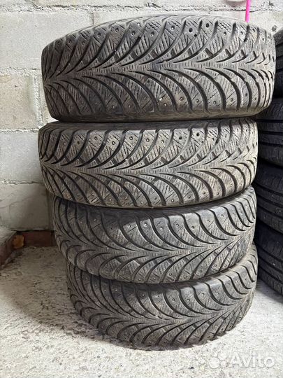 Sava Eskimo Stud 175/65 R14