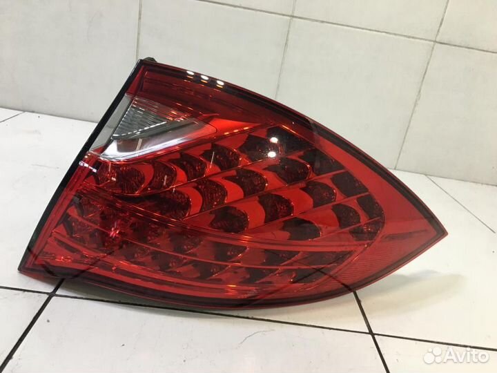 Фонарь задний наружный правый Porsche Cayenne 958
