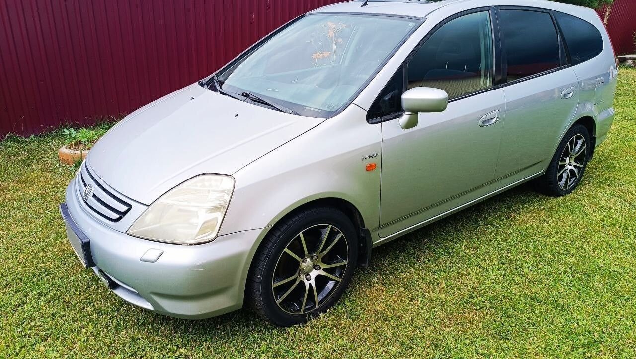 Honda Stream: фото владельца