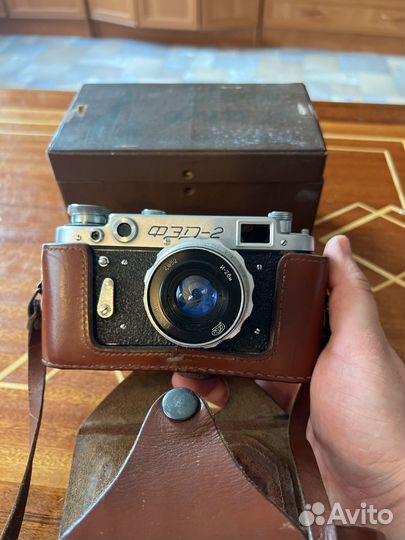 Плёночный фотоаппарат фэд-2