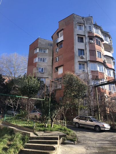 4-к. квартира, 105,7 м², 1/6 эт.