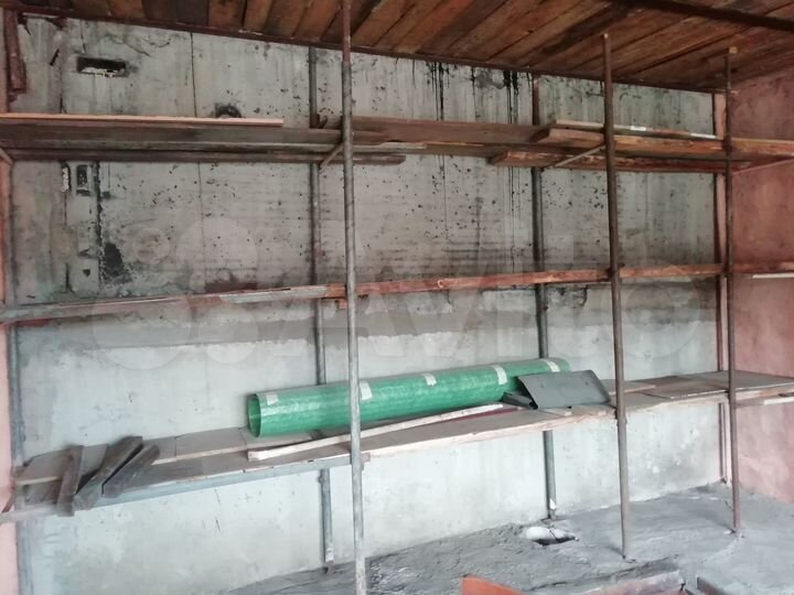 Гараж, > 30 м²