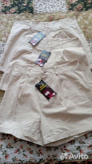 Шорты женские