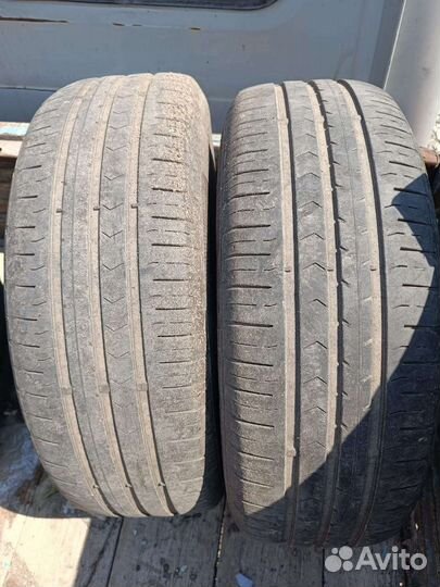 Centennial Tires Dirt Commander MT 215/65 R16