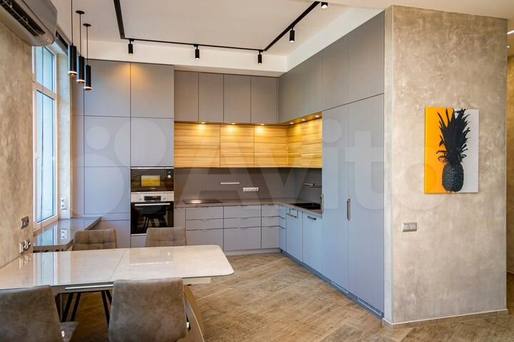 4-к. квартира, 150 м², 3/8 эт.