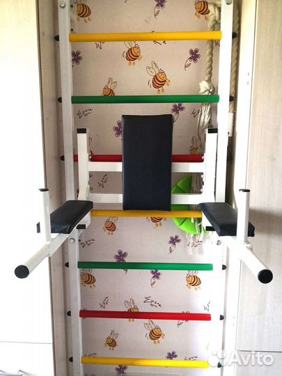 Брусья-пресс для шведской лестницы