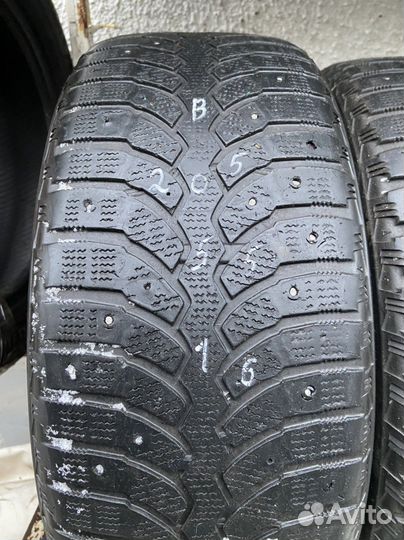 Bridgestone Blizzak Spike-01 205/55 R16 91T