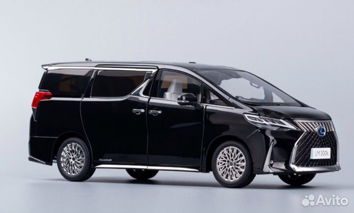 Lexus LM 300h 1 18 KengFai