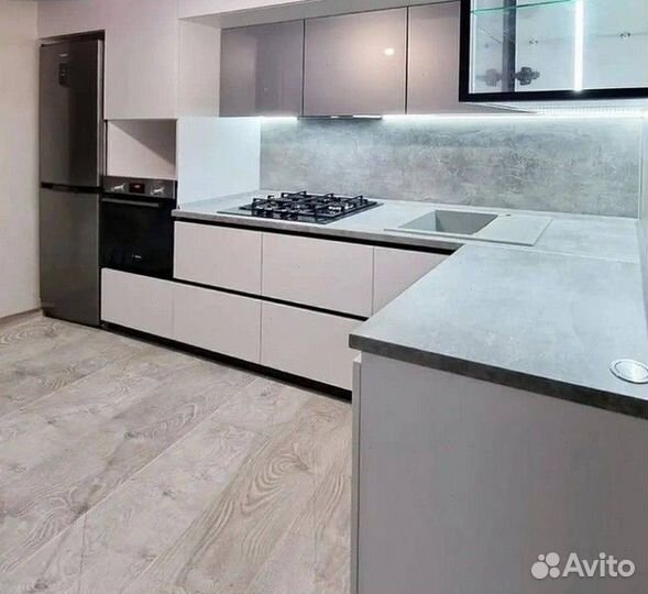 Кухонный гарнитур 