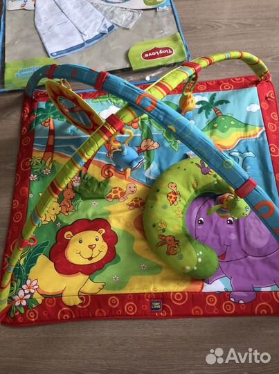 Развивающий коврик tiny love