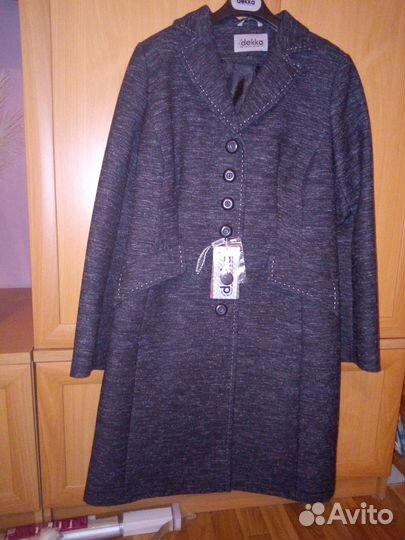 Пальто демисезонные новое