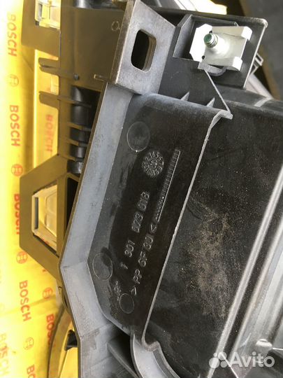 Фара bosch BMW E46 301157204