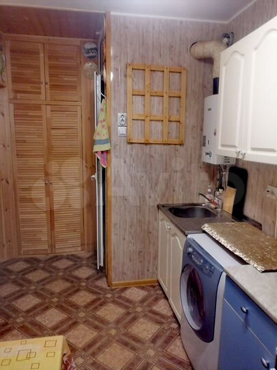 Комната 25 м² в 2-к., 1/2 эт.