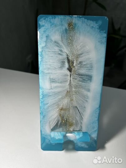 Подставка для телефона из эпоксидной смолы