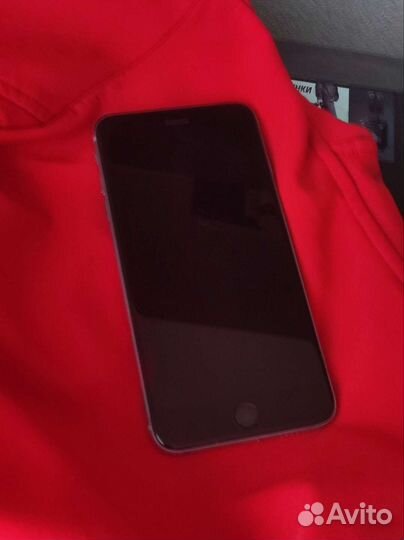Продам айфон 6s+