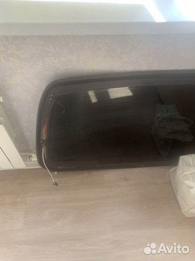 Задний стекло мерседес Е класс 2020 года