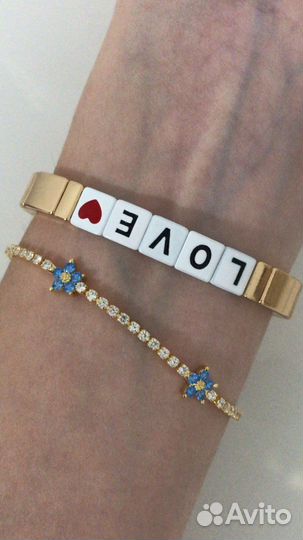 Браслет с цветочками
