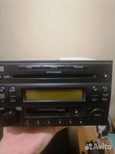 Головное устройство на nissan