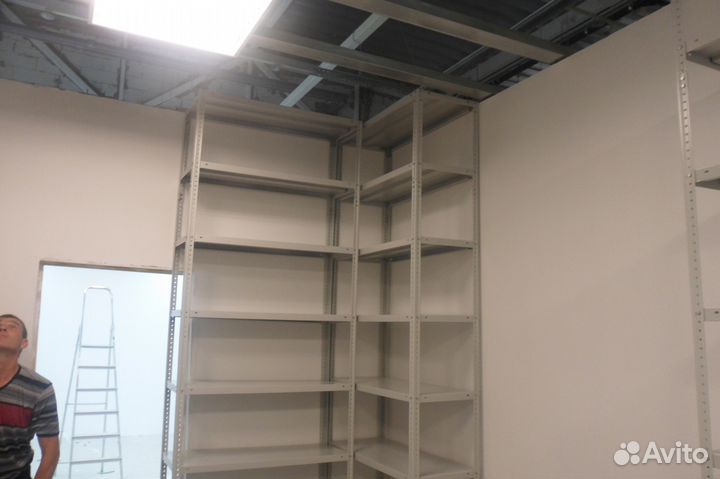 Торговые стеллажи