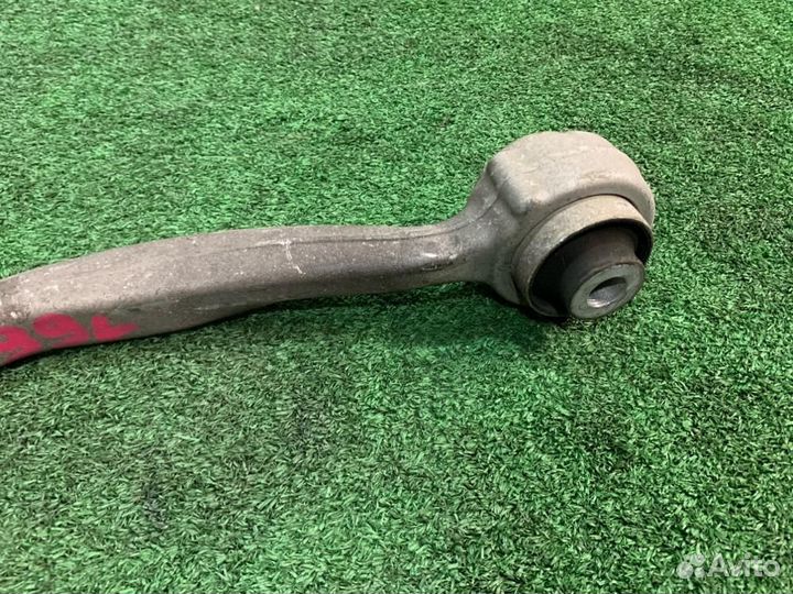 Рычаг поперечный передний левый Mercedes-Benz